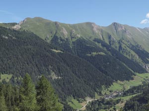 Eggerhorn (2503 m) mit Binn Dorf (Schmidigehischere), 4.8.2016